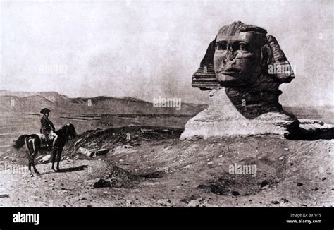 NAPOLEON BONAPARTE visiting the Sphinx during his Egyptian campaign ...