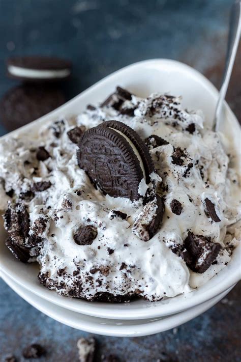 NO BAKE OREO FLUFF DESSERT + WonkyWonderful