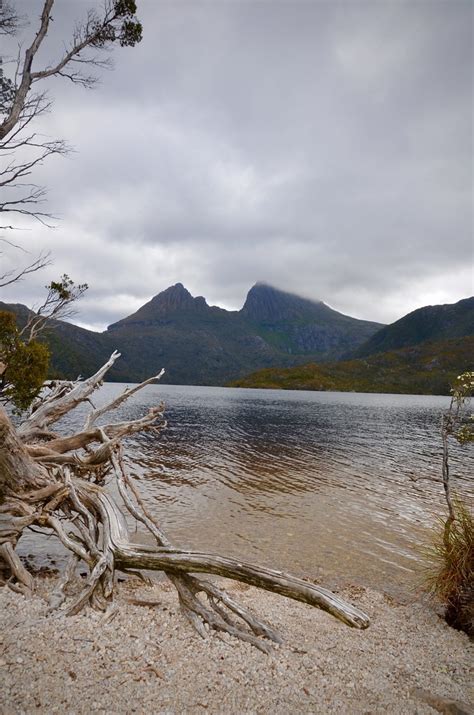 Tasmania: Dove Lake Circuit | Necessary Indulgences