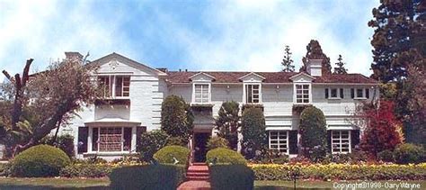 Lucille Ball's House (photo) | Hollywood homes, Old hollywood homes, Celebrity houses