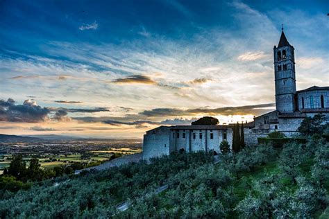 What to Do in Assisi, Italy - Travel Past 50