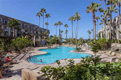 3 Bedroom! - Complex is on the beach with huge pool, Oceanside (updated ...