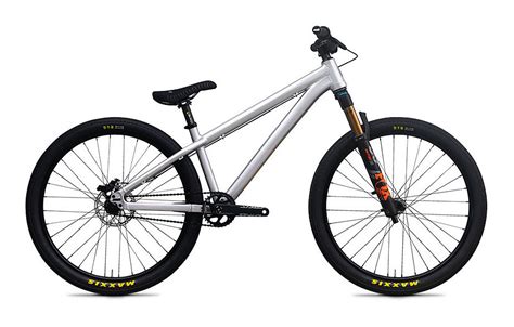 Santa Cruz Jackal Frame - Reviews, Comparisons, Specs - Mountain Bike Frames - Vital MTB