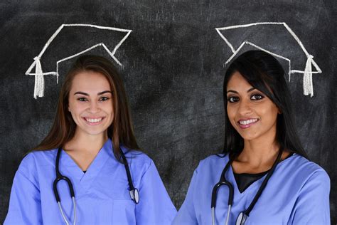 10 Tips For a New Grad Travel Nurse | Host Healthcare