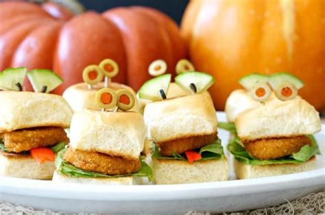 Eyes-On-You Halloween Chicken Nugget Sliders - Forks and Folly | Recipe ...