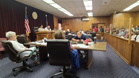 Chillicothe City Council divided over parking for law enforcement