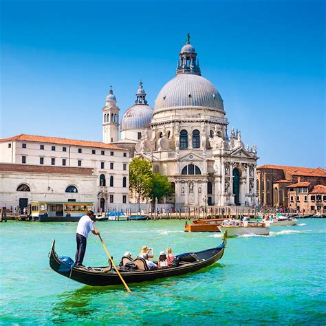 Venice gondolas return to canals - Lonely Planet