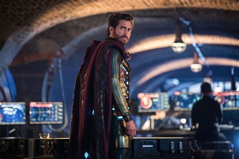 Mysterio Jake Gyllenhaal Spider Man Far From Home Wallpaper,HD Movies ...