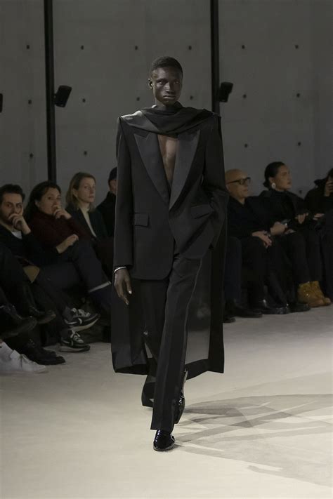 Saint Laurent FW23 Settles the Middle vs. Side Part Debate