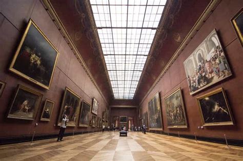 Paris: Louvre Museum Masterpieces Tour with Reserved Access | GetYourGuide