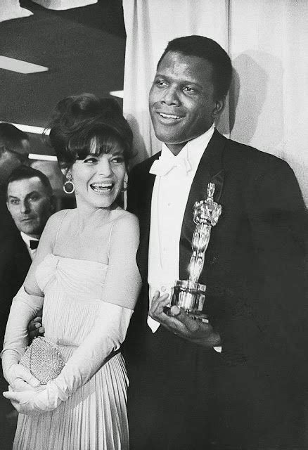 Bobby Rivers TV: Oscar History and SIDNEY POITIER