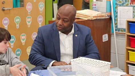 Sen. Tim Scott visits Orange Grove Charter School to kick off School ...