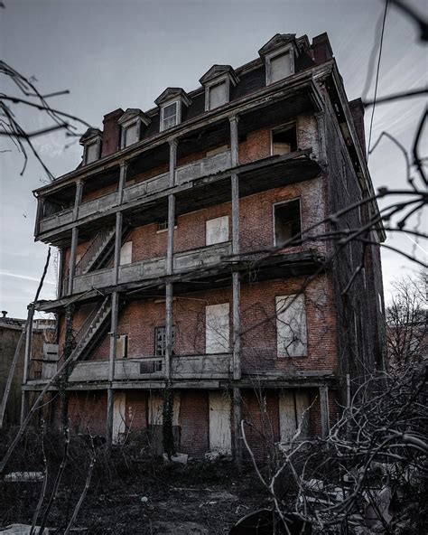 Abandoned Orphanage [16022002] [OC] | Decoration, Urbex