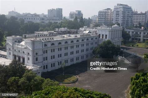 National Library In Kolkata Photos and Premium High Res Pictures ...