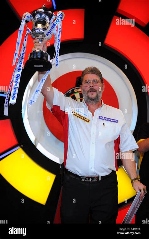 Darts - 2011 BDO World Professional Darts Championship - Day Nine - Lakeside Complex Stock Photo ...