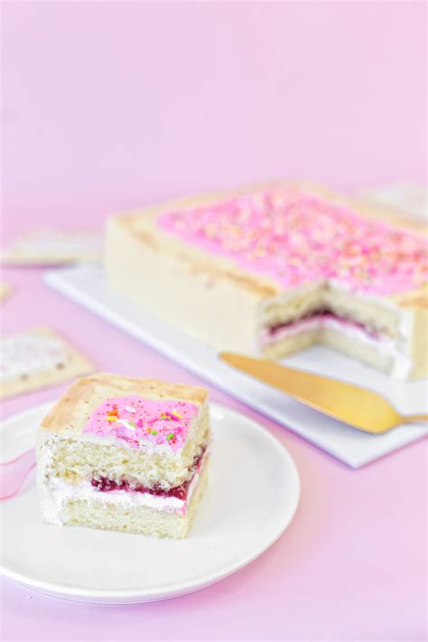 DIY Giant Pop Tart Cake - Studio DIY