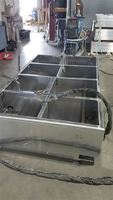 Custom Aluminum Fuel Tank For A Boat - Gas Tank