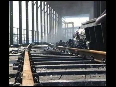 Southend Pier Fire - Oct 9th 2005 - YouTube