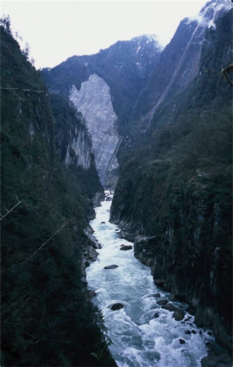 Retos Terrícolas: Extreme Geodynamics at the Tsangpo Gorge