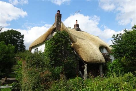 Holiday cottages in Drewsteignton, Dartmoor, Devon | Honeyford Cottage sleeps 6 for year 2015 ...