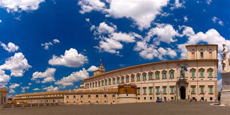 Piazza del Quirinale - Colosseum Rome Tickets