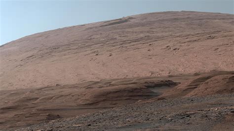 8 Thrilling Martian Postcards to Celebrate NASA Curiosity Mars Rover's Anniversary