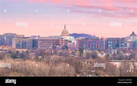 Washington dc aerial night hi-res stock photography and images - Alamy