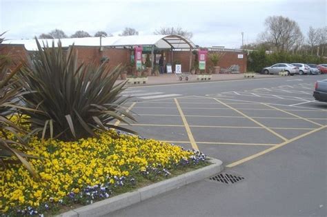 One of Worcestershire's biggest garden centres 'ignored' lockdown order to close - Birmingham Live