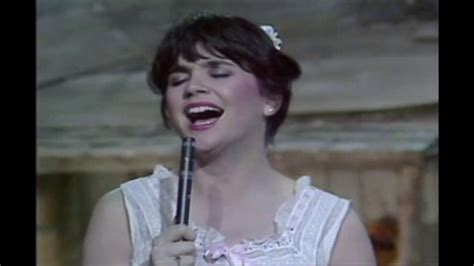 Watch The Time Linda Ronstadt Sang ‘Blue Bayou’ In The Muppets Show – Rock Pasta