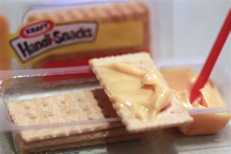 Handi Snacks Ritz Crackers Cheese 6 pack