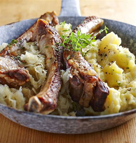 Polish Pork Ribs & Sauerkraut (Zeberka Wieprzowe) Recipe