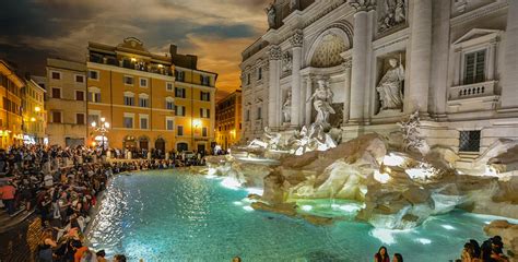 Visiting the Trevi Fountain in Rome, Italy | Roma Wonder