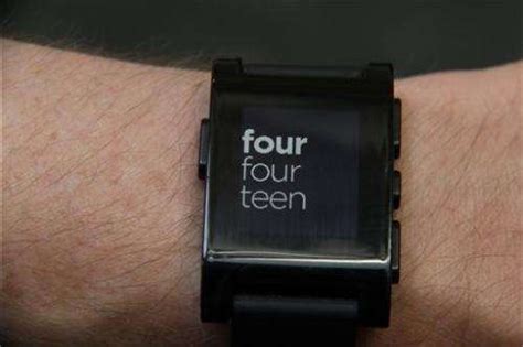 Review: Pebble watch is a great way to be bugged