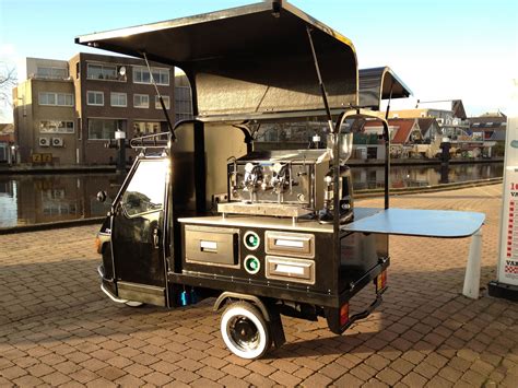 Piaggio Ape koffie | Diseño de camiones de comida, Carritos de comida ...