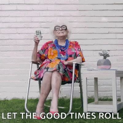 Celebrate Good Times GIF - Celebrate GoodTimes OldWoman - Discover ...