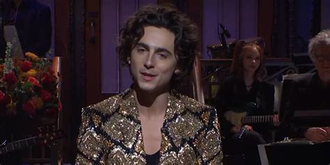 Timothee Chalamet Promotes ‘Wonka,’ Raps About Being ‘Hung’ During ‘SNL’ Opening Monologue ...