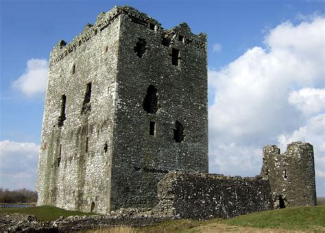 Threave Castle | The Castles of Scotland, Coventry | Goblinshead