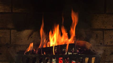 Yule Log Fireplace in 4K! 2 Hours Long! - YouTube