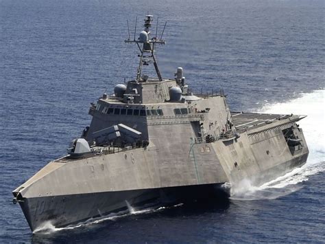 LCS-10 USS Gabrielle Giffords Littoral Combat Ship US Navy in 2024 ...