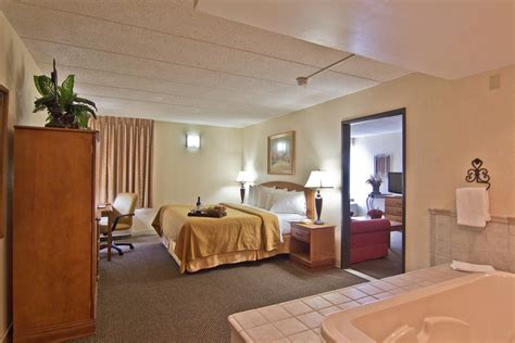 Guest Rooms at Quality Inn, Chillicothe, Ohio