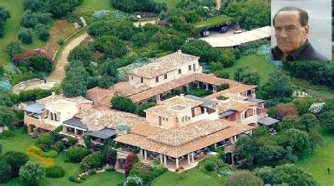 Berlusconi fa valutare Villa Certosa: ecco quanto vale. La cifra è notevole