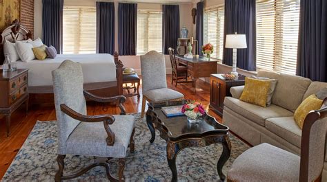 Hotel Viking Newport, RI | Luxury Hotel in Downtown Newport