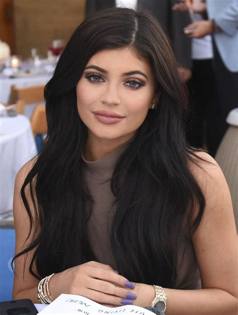 Kylie Jenner Dyes Her Hair Blonde | InStyle.com