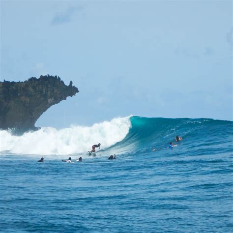 The Philippines Surf Resorts - AWAVE Travel - Premium Surf Trips