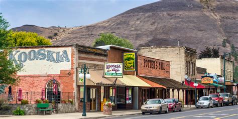 The 50 Tiniest Towns in the United States - Smallest Town in Every State