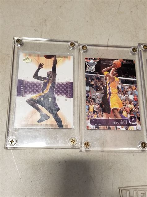 4 KOBE BRYANT BASKETBALL CARDS - Big Valley Auction