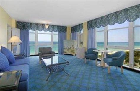 Miami Beach Resort & Spa in Miami Beach (FL) - Room Deals, Photos & Reviews