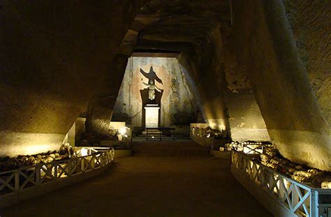 The Catacombs - Tourist Guide Naples