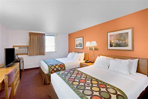 Super 8 by Wyndham Aberdeen East | Aberdeen, SD Hotels