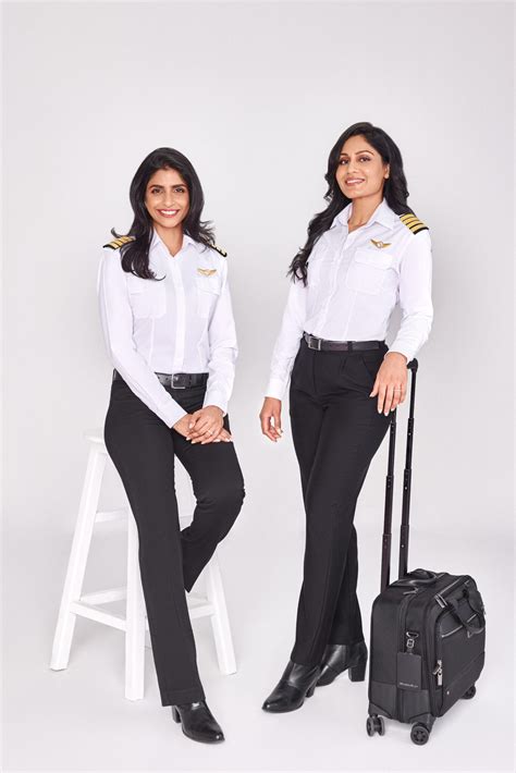 Press Release: Air India unveils Manish Malhotra-designed crew ...